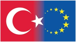 Türkiye and European Union flags